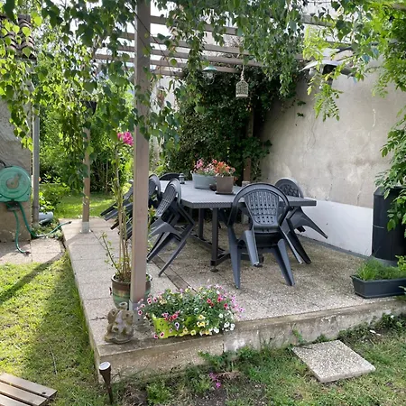 公寓 En Auvergne Le Ruisseau *
